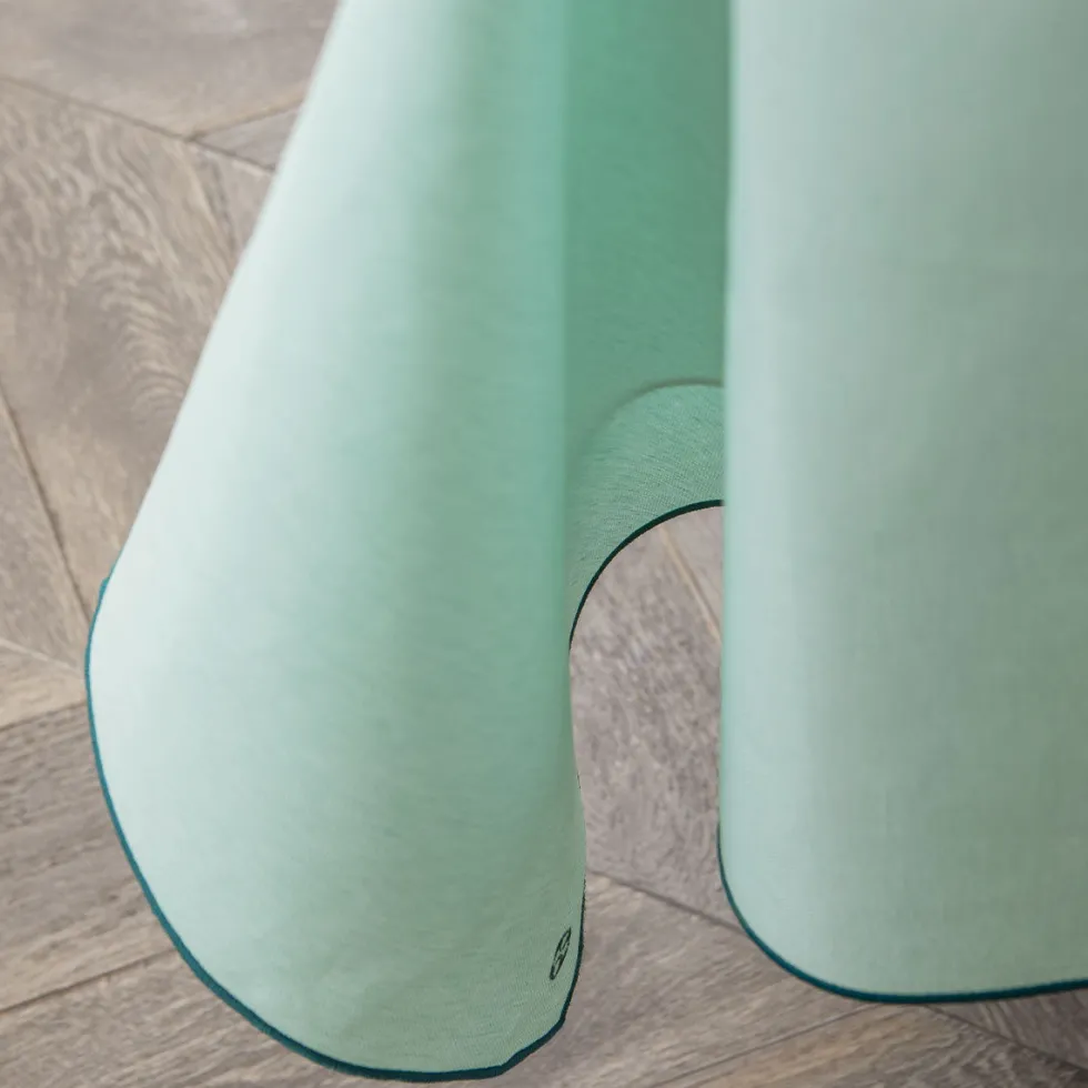 NUANCES COTON & LIN VERT MENTHE Nappe rectangulaire 180 x 250 cm